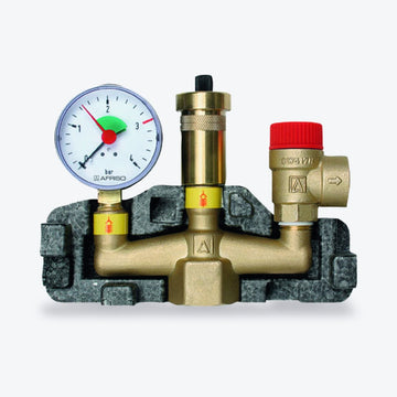 Kesselsicherungsgruppe mit Sicherheitsventil, Manometer und Isolierschale