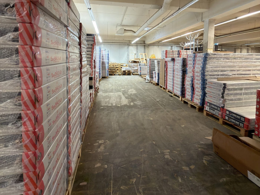 AKKAYA Bauelemente GmbH – Lager Im Mühlenwert 22, Hagen: Heizkörper zur Abholung